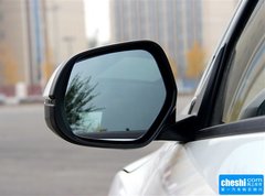 2015款 1.8L CVT 两驱豪华型 5座