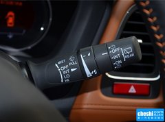 2015款 1.8L CVT 两驱豪华型 5座