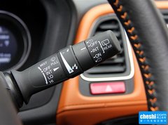 2015款 1.8L CVT 两驱豪华型 5座