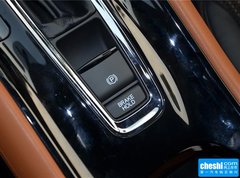 2015款 1.8L CVT 两驱豪华型 5座
