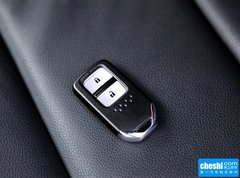 2015款 1.8L CVT 两驱豪华型 5座