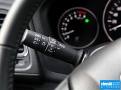 2015款 1.8L CVT 两驱豪华型 5座