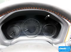 2015款 1.8L CVT 两驱豪华型 5座