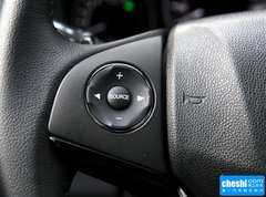 2015款 1.8L CVT 两驱豪华型 5座