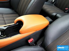 2015款 1.8L CVT 两驱豪华型 5座