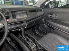 2015款 1.8L CVT 两驱豪华型 5座