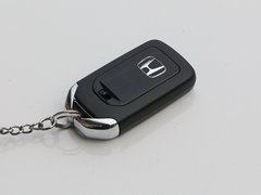 2015款 1.8L CVT 两驱豪华型 5座