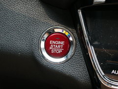 2015款 1.8L CVT 两驱豪华型 5座
