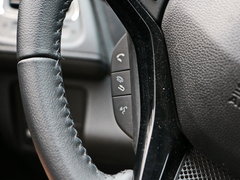2015款 1.8L CVT 两驱豪华型 5座