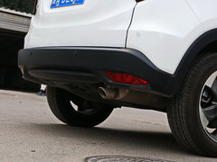 2015款 1.8L CVT 两驱豪华型 5座