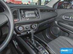 2015款 1.8L CVT 两驱精英型 5座