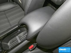 2015款 1.8L CVT 两驱精英型 5座