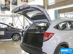 2015款 1.8L CVT 两驱精英型 5座
