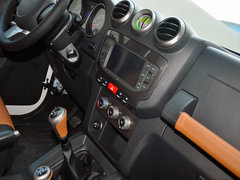 2014款 2.4L 手动 拓疆版 4座