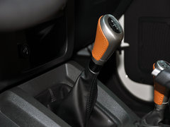 2014款 2.4L 手动 拓疆版 4座