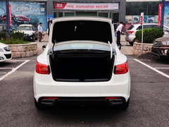 2014款 1.8T 自动 豪华型