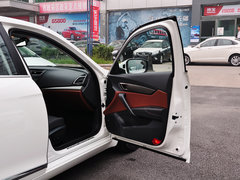 2014款 1.8T 自动 豪华型