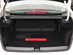 2014款 1.8T 自动 豪华型