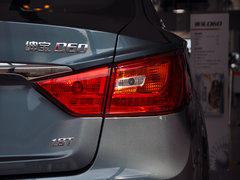 2014款 1.8T 自动 豪华型