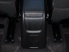 2015款 1.4T 手动 两驱都市进取型 5座