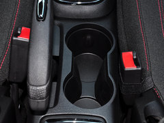 2015款 1.4T 手動 兩驅(qū)都市進取型 5座