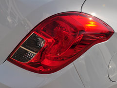 昂科拉 2015款 1.4T 自动 两驱都市精英型 5座