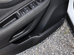 2015款 1.4T 自动 两驱都市精英型 5座