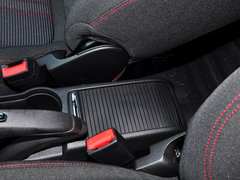 2015款 1.4T 自动 两驱都市精英型 5座
