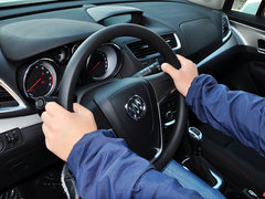 2015款 1.4T 自动 两驱都市精英型 5座
