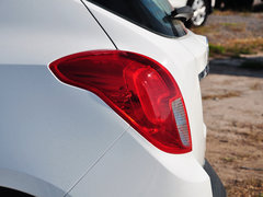 2015款 1.4T 自动 两驱都市精英型 5座