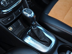 2015款 1.4T 自动 两驱都市领先型 5座