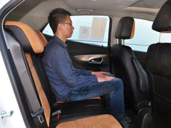 2015款 1.4T 自动 两驱都市领先型 5座
