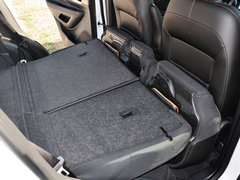 2015款 1.4T 自动 两驱都市领先型 5座