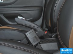 2015款 1.4T 自动 两驱都市领先型 5座