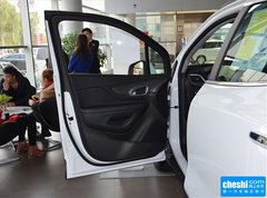 2015款 1.4T 自动 两驱都市领先型 5座