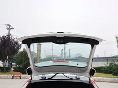 2014款 两厢经典 1.8L 自动 酷白典藏版