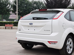 2014款 两厢经典 1.8L 自动 酷白典藏版