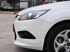 2014款 两厢经典 1.8L 自动 酷白典藏版