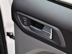 2014款 两厢经典 1.8L 自动 酷白典藏版