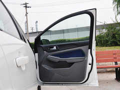 2014款 两厢经典 1.8L 自动 酷白典藏版