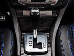 2014款 两厢经典 1.8L 自动 酷白典藏版