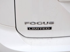 2014款 两厢经典 1.8L 自动 酷白典藏版