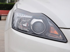 2014款 两厢经典 1.8L 自动 酷白典藏版