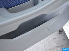2014款 两厢经典 1.8L 自动 酷白典藏版