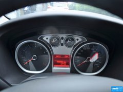 2014款 两厢经典 1.8L 自动 酷白典藏版