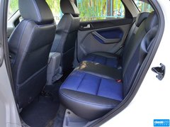 2014款 两厢经典 1.8L 自动 酷白典藏版