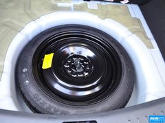 2014款 两厢经典 1.8L 自动 酷白典藏版