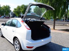 2014款 两厢经典 1.8L 自动 酷白典藏版