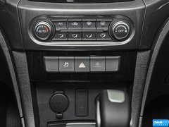 2015款 1.5L 自动 豪华型