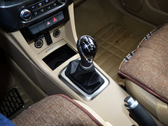 2015款 1.5L 手动 豪华型